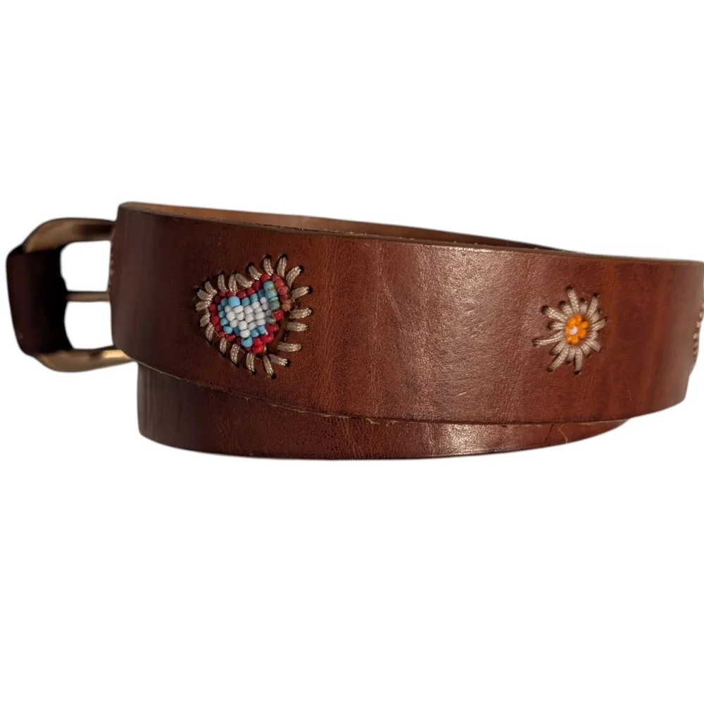 Gap Y2K Vintage Women's Leather Boho‎ Beaded Embroidered Heart Belt Size 32